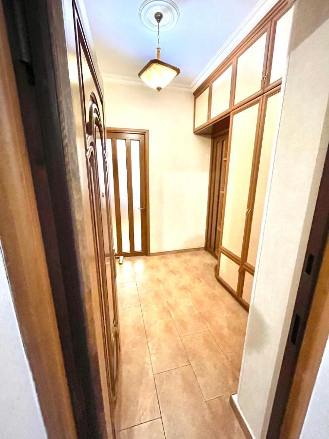 Apartment In The Center Of Erevan Esterno foto
